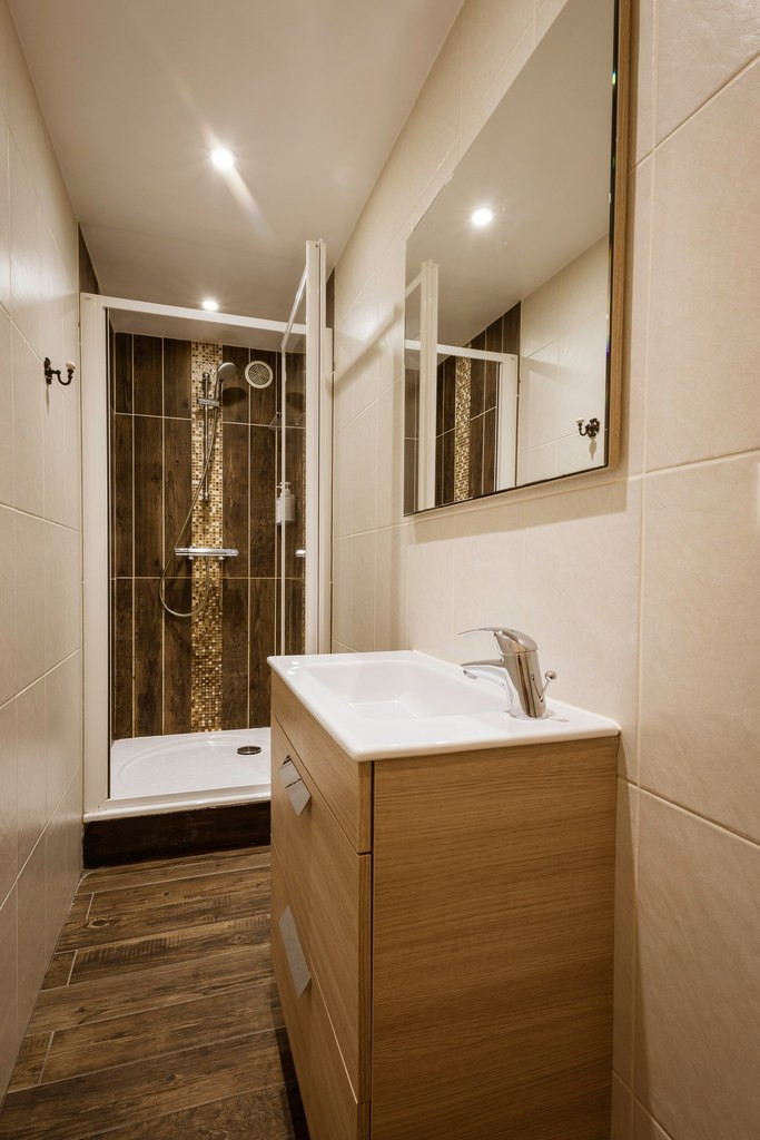 SALLE DE D'EAU - APPARTEMENT ADRIEN 5 - VALLOIRE CENTRE 