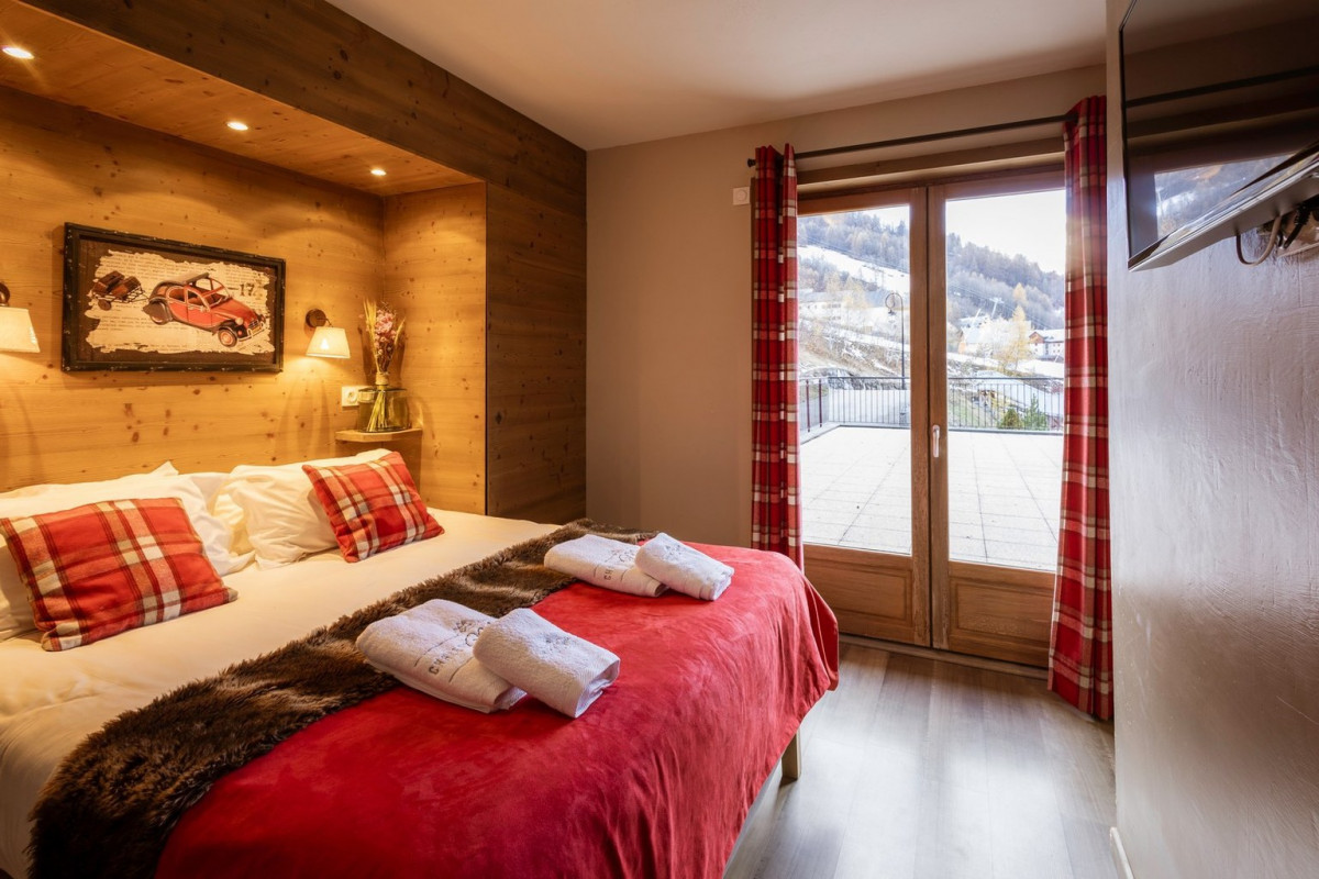 CHAMBRE- APPARTEMENT ADRIEN 6 - VALLOIRE CENTRE