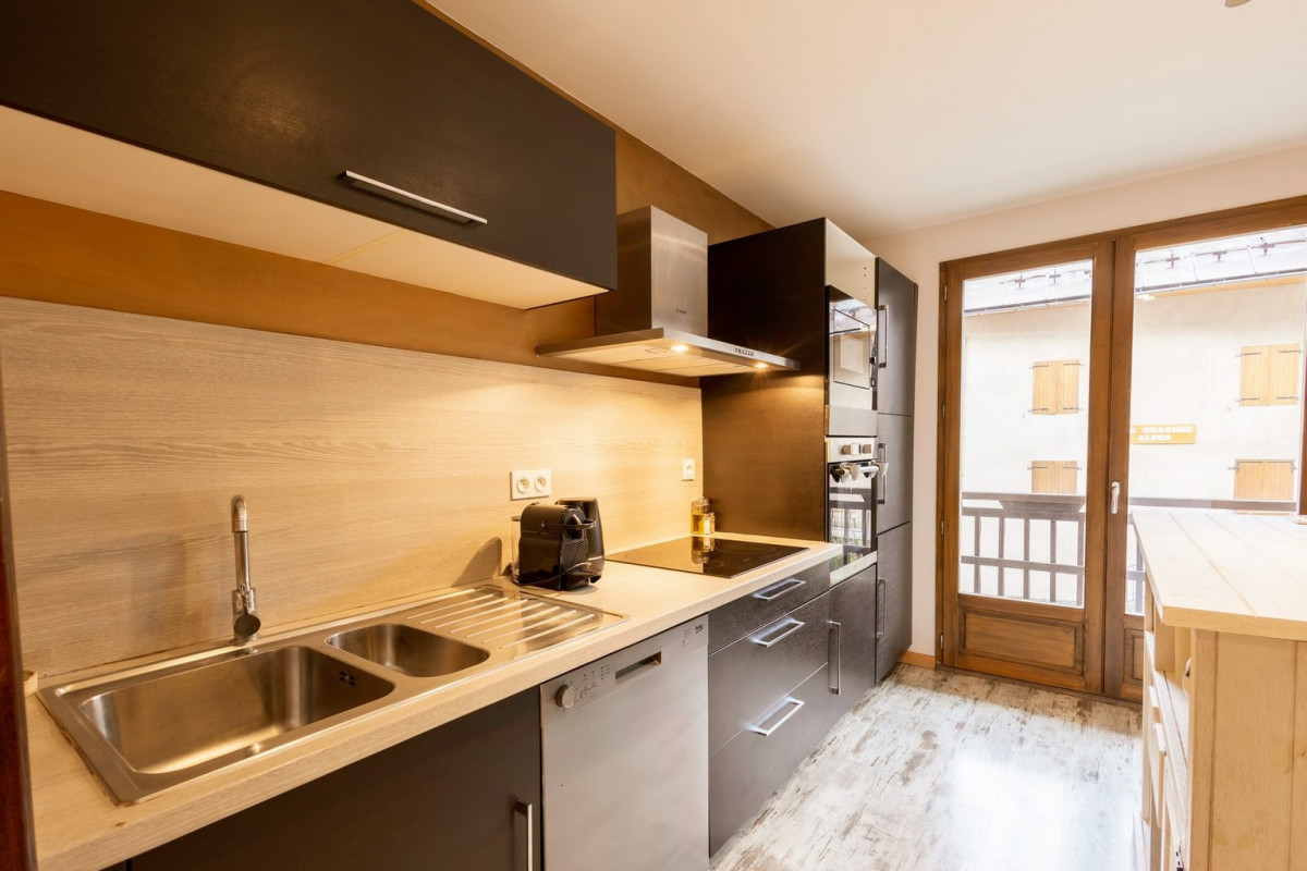 CUISINE - APPARTEMENT ETOILE DES NEIGES 1 - VALLOIRE CENTRE CUISINE - APPARTEMENT ETOILE DES NEIGES 1 - VALLOIRE CENTRE