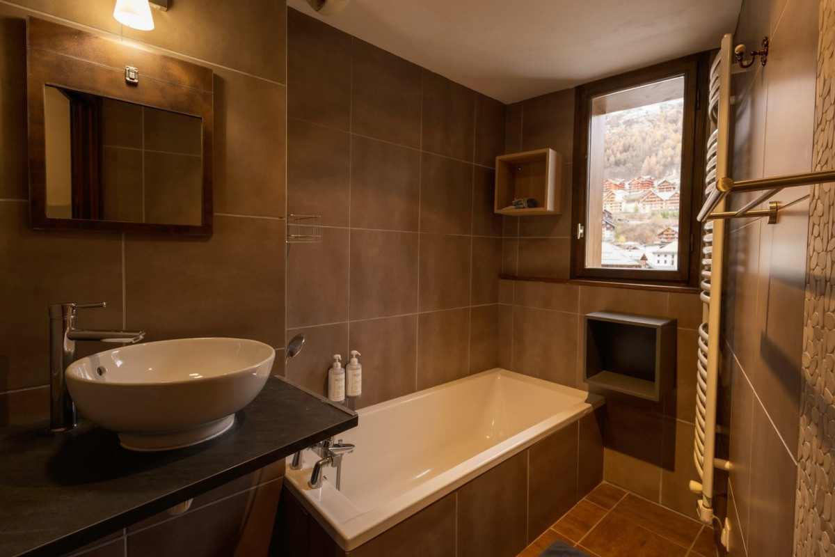 SALLE DE BAINS - APPARTEMENT ETOILE DES NEIGES 3 - VALLOIRE CENTRE