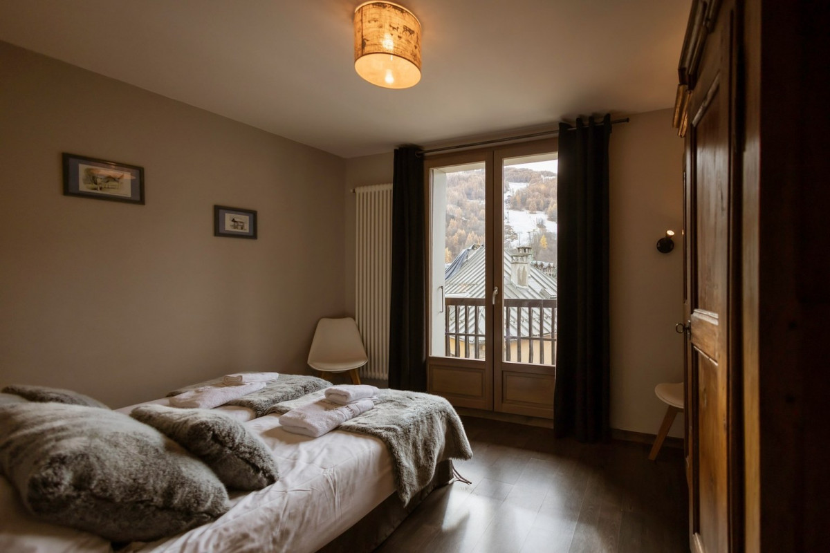 CHAMBRE - APPARTEMENT ETOILE DES NEIGES 4 - VALLOIRE CENTRE CHAMBRE - APPARTEMENT ETOILE DES NEIGES 4 - VALLOIRE CENTRE