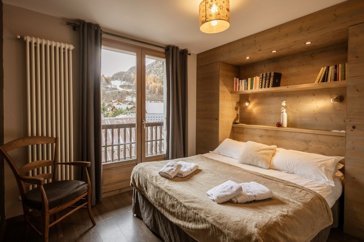 CHAMBRE - APPARTEMENT ETOILE DES NEIGES 4 - VALLOIRE CENTRE CHAMBRE - APPARTEMENT ETOILE DES NEIGES 4 - VALLOIRE CENTRE
