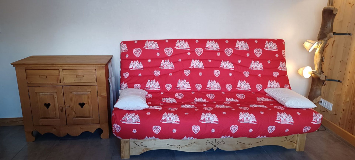 SALON - STUDIO STEM ROCHEBRUNE - VALLOIRE CENTRE - VALLOIRE RESERVATIONS SALON - STUDIO STEM ROCHEBRUNE - VALLOIRE CENTRE - VALLOIRE RESERVATIONS