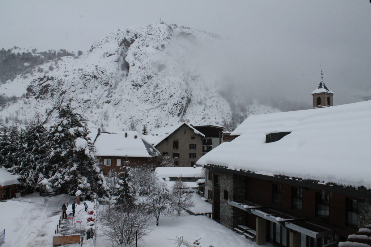 VUE - APPARTEMENT CHRISTIANIA ROCHEBRUNE - VALLOIRE CENTRE VUE - APPARTEMENT CHRISTIANIA ROCHEBRUNE - VALLOIRE CENTRE