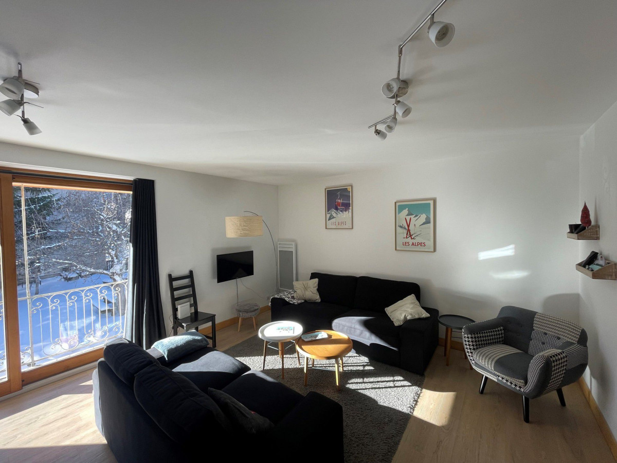 SALON - APPARTEMENT MAISON D'ANGELINE 5 - VALLOIRE CENTRE - VALLOIRE RESERVATIONS SALON - APPARTEMENT MAISON D'ANGELINE 5 - VALLOIRE CENTRE - VALLOIRE RESERVATIONS