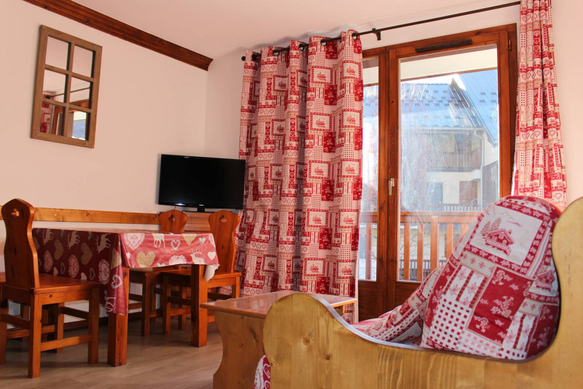 SEJOURSEJOUR -APPARTEMENT AIREL 12 - LES VALMONTS- VALLOIRE LES CHARBONNIERES SEJOURSEJOUR -APPARTEMENT AIREL 12 - LES VALMONTS- VALLOIRE LES CHARBONNIERES