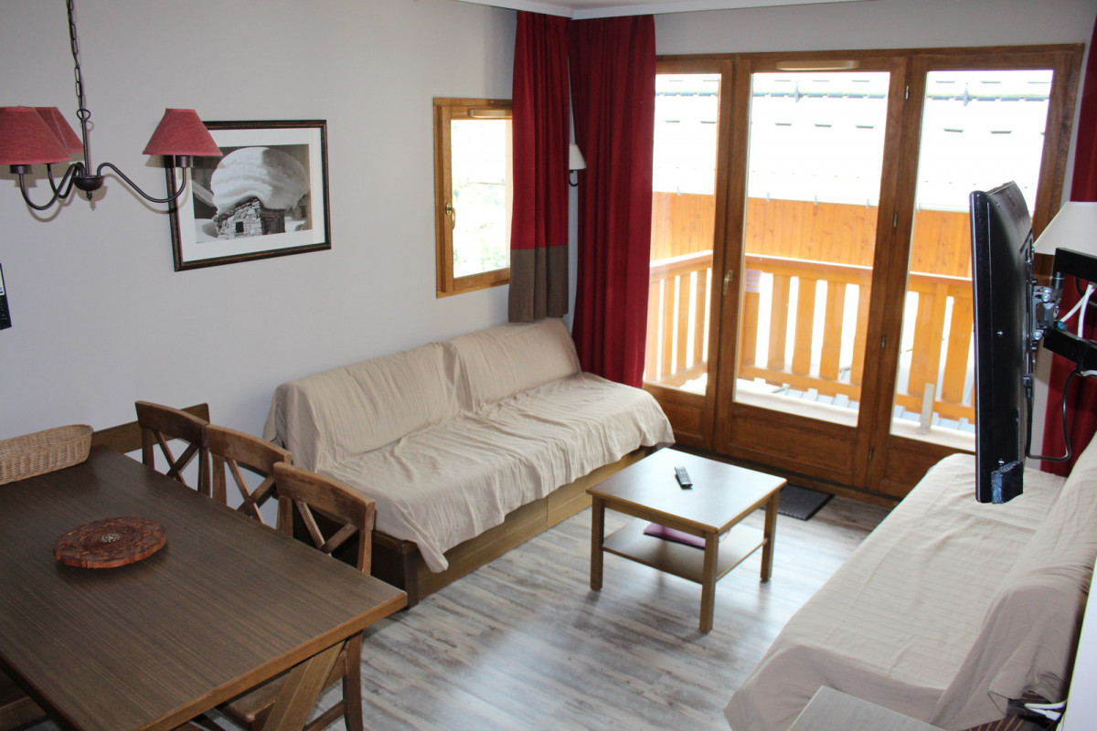 SALON - APPARTEMENT CHALETS DE VALORIA DOLOMIE 31 - LES CHARBONNIERES VALLOIRE - VALLOIRE RESERVATIONS SALON - APPARTEMENT CHALETS DE VALORIA DOLOMIE 31 - LES CHARBONNIERES VALLOIRE - VALLOIRE RESERVATIONS