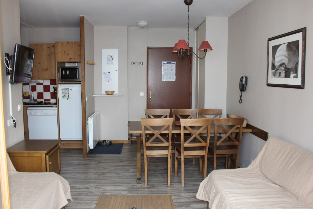 SALON - APPARTEMENT CHALETS DE VALORIA DOLOMIE 31 - LES CHARBONNIERES VALLOIRE - VALLOIRE RESERVATIONS SALON - APPARTEMENT CHALETS DE VALORIA DOLOMIE 31 - LES CHARBONNIERES VALLOIRE - VALLOIRE RESERVATIONS