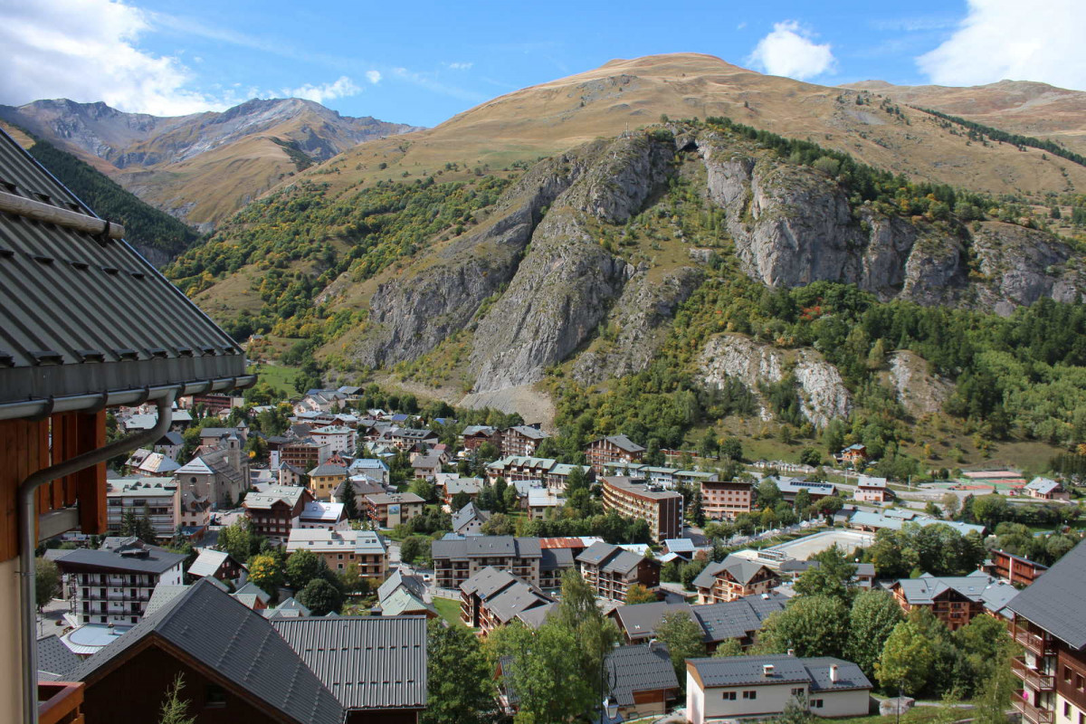 VUE ETE - APPARTEMENT CHALETS DE VALORIA DOLOMIE 31 - LES CHARBONNIERES VALLOIRE VUE ETE - APPARTEMENT CHALETS DE VALORIA DOLOMIE 31 - LES CHARBONNIERES VALLOIRE
