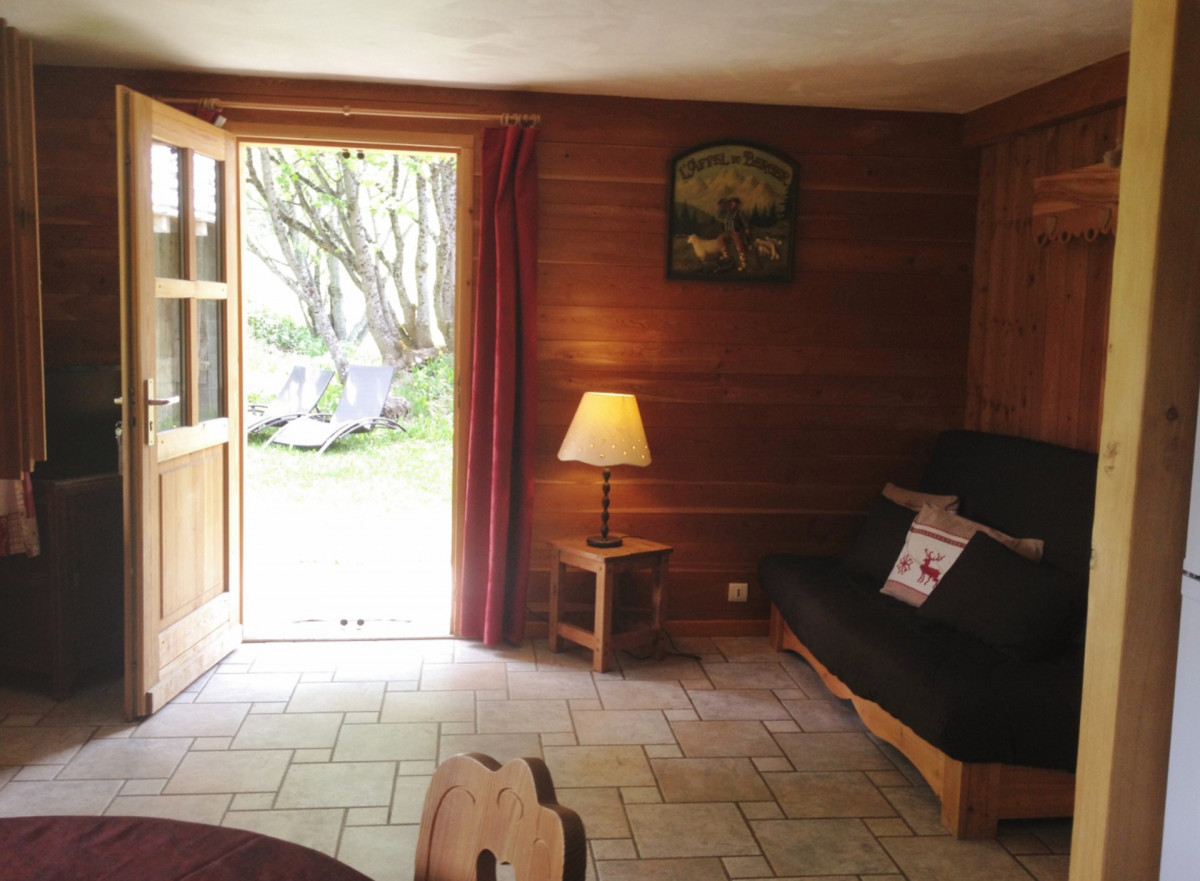 SALON - CHALET LE NÉVÉ APPARTEMENT 3 - VALLOIRE LES VERNEYS SALON - CHALET LE NÉVÉ APPARTEMENT 3 - VALLOIRE LES VERNEYS