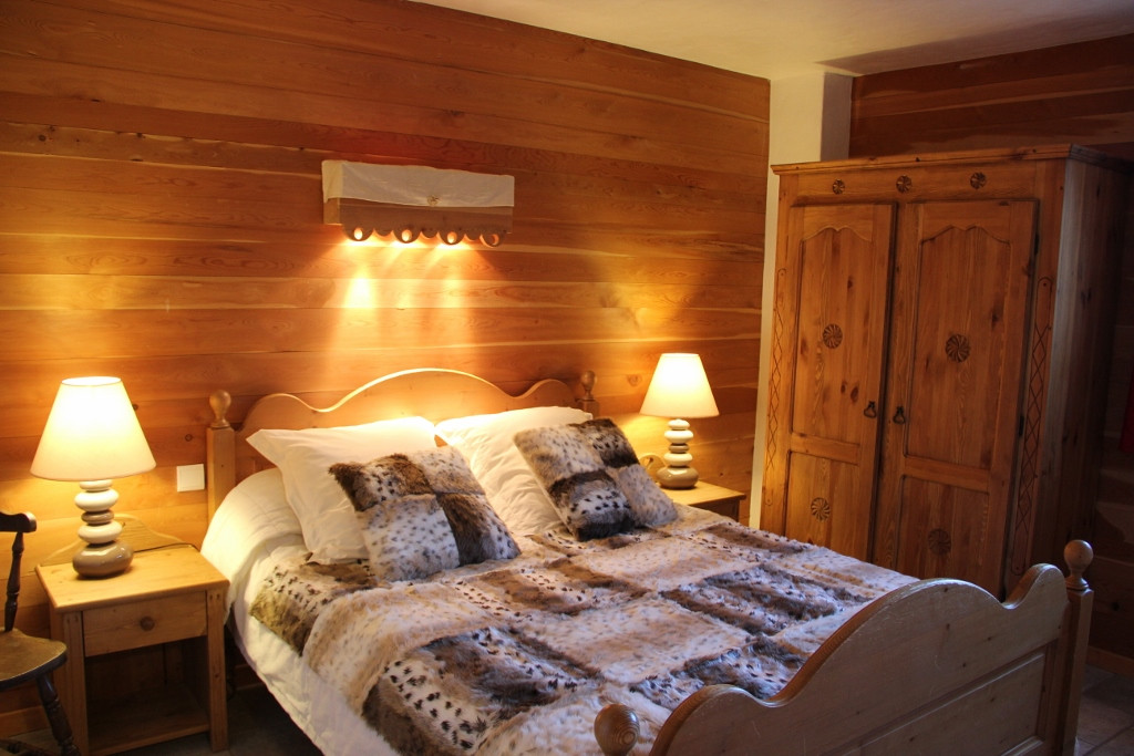 CHAMBRE  - CHALET LE NÉVÉ APPARTEMENT 3 - VALLOIRE LES VERNEYS