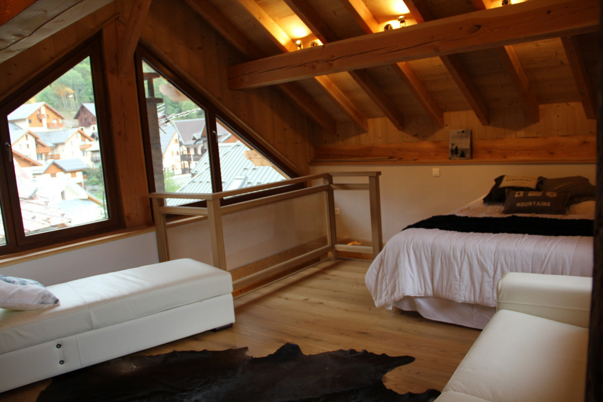 CHAMBRE MEZZANINE - CHALET LES ETERLOUS - VALLOIRE CENTRE CHAMBRE MEZZANINE - CHALET LES ETERLOUS - VALLOIRE CENTRE