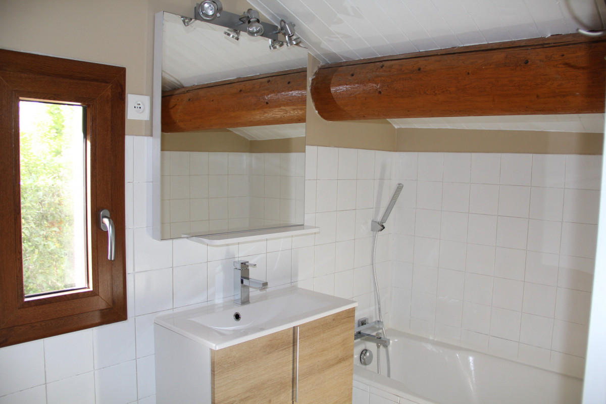 SALLE DE BAINS - CHALET LES ETERLOUS - VALLOIRE CENTRE SALLE DE BAINS - CHALET LES ETERLOUS - VALLOIRE CENTRE