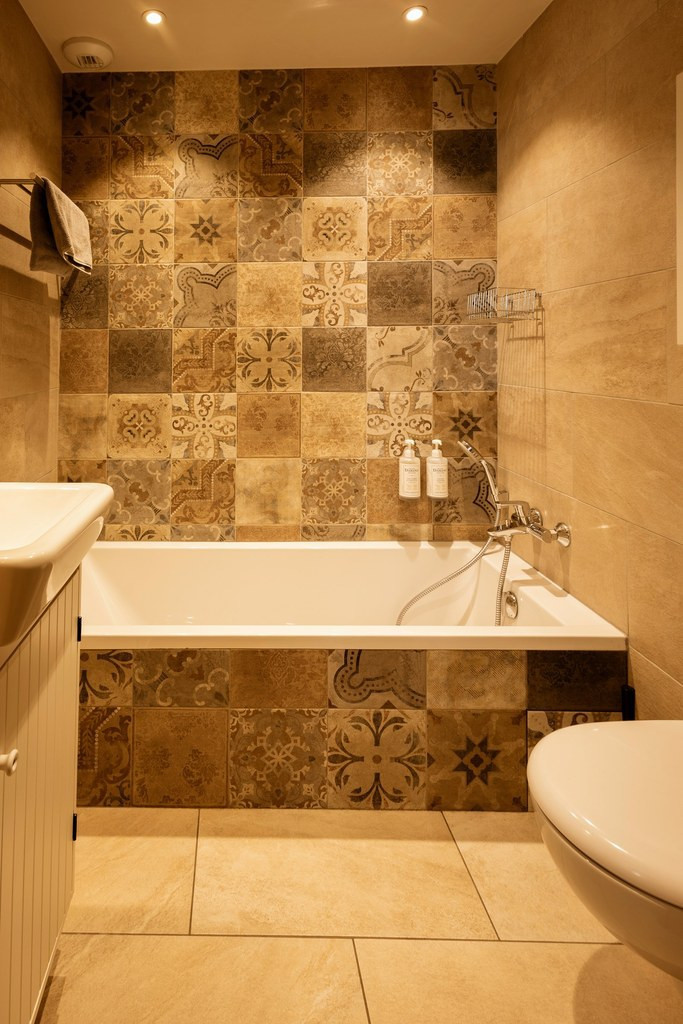 SALLE DE BAINS - APPARTEMENT ETOILE DES NEIGES 5 - VALLOIRE CENTRE