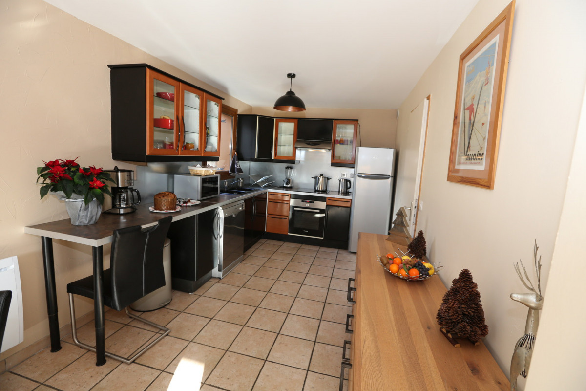 CUISINE - CHALET EPINETTE - VALLOIRE LES CHOSEAUX CUISINE - CHALET EPINETTE - VALLOIRE LES CHOSEAUX