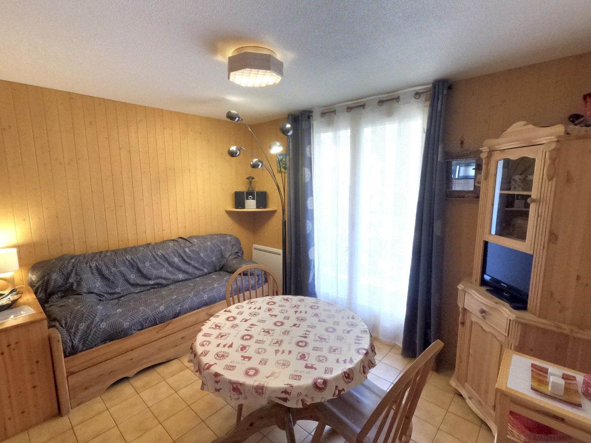 SALON - APPARTEMENT BEL ALP 6 - LES VERNEYS VALLOIRE - VALLOIRE RESERVATIONS