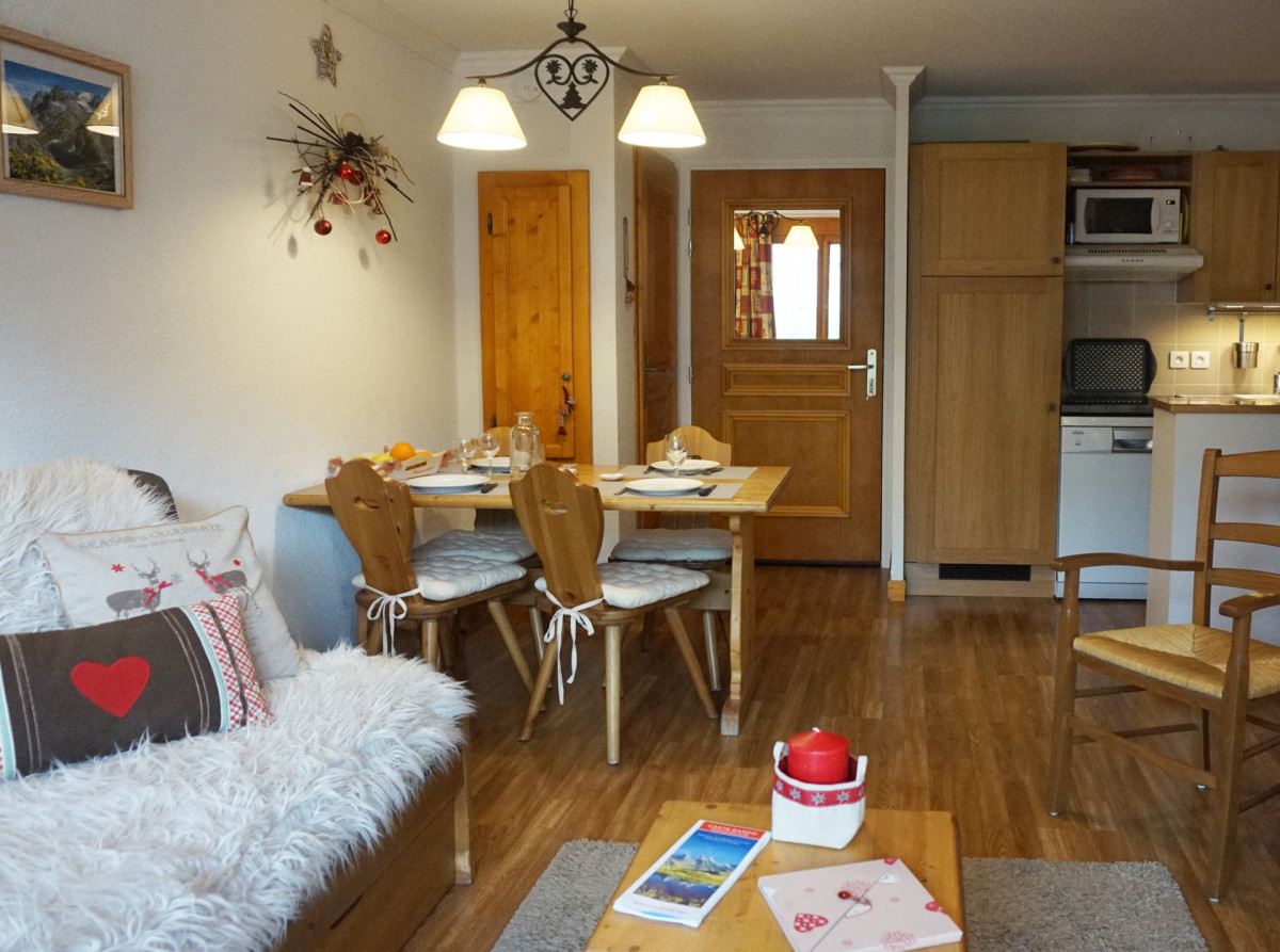 SEJOUR - APPARTEMENT CHALETS DE LA VALLEE D'OR CAMPANULE 201 - LES CHARBONNIERES VALLOIRE - VALLOIRE RESERVATIONS SEJOUR - APPARTEMENT CHALETS DE LA VALLEE D'OR CAMPANULE 201 - LES CHARBONNIERES VALLOIRE - VALLOIRE RESERVATIONS