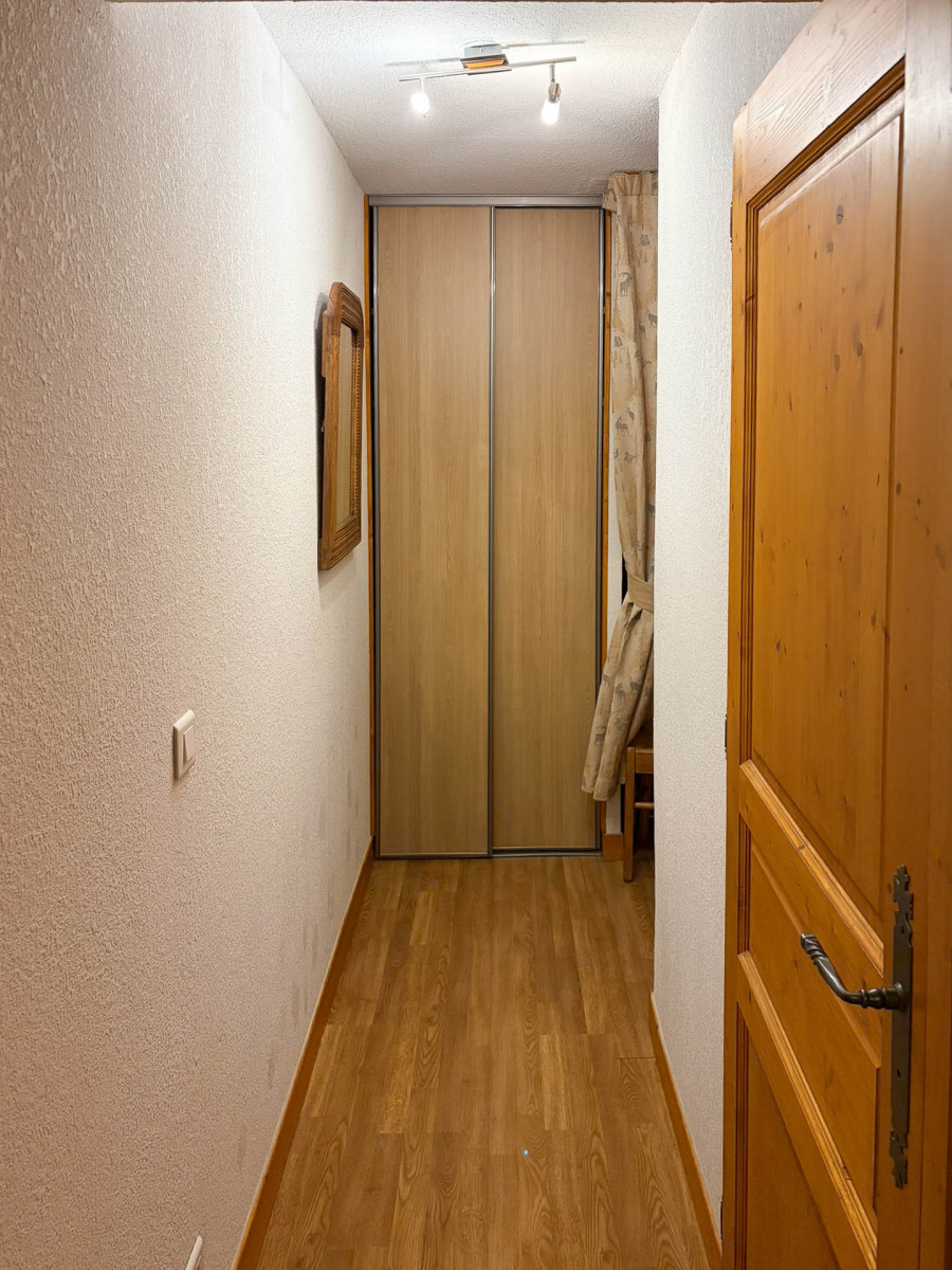 COULOIR - APPARTEMENT CHALETS DE LA VALLEE D'OR CAMPANULE 203- LES CHARBONNIERES VALLOIRE
