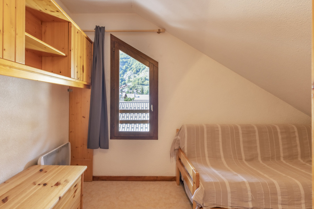 CHAMBRE - APPARTEMENT  TIGNY 30 - VALLOIRE CENTRE