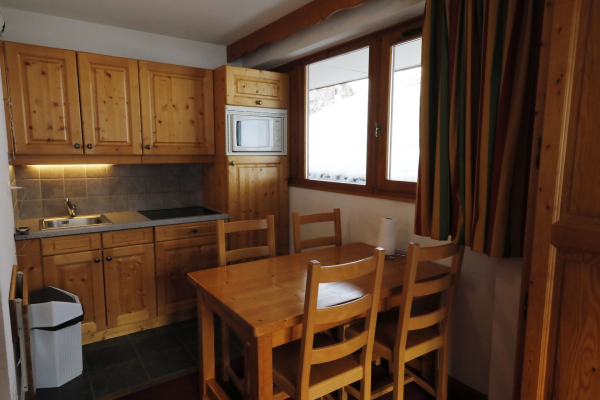 COIN REPAS - APPARTEMENT CHALETS GALIBIER 2 N° 216 - MOULIN BENJAMIN - VALLOIRE