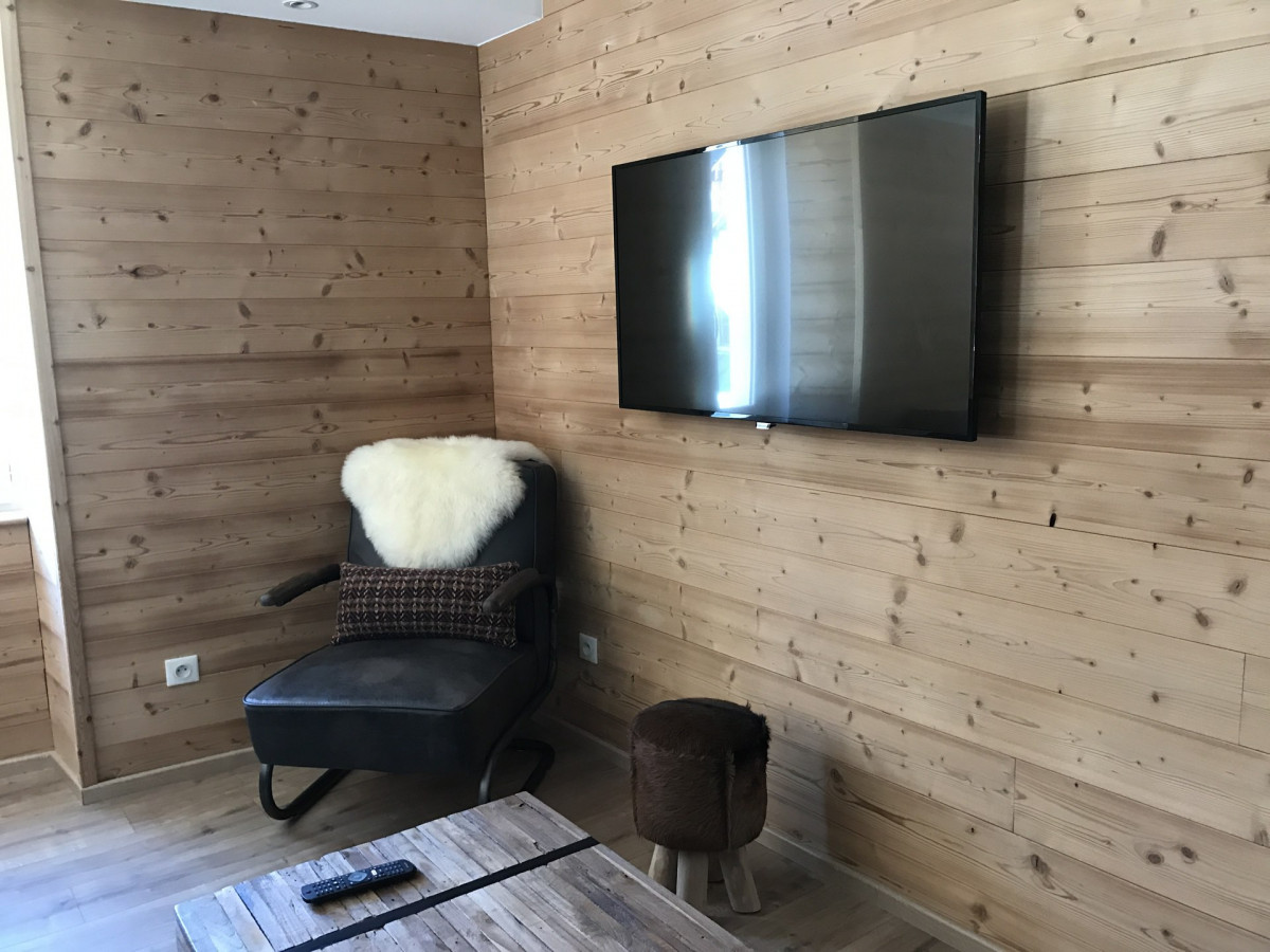 SALON - APPARTEMENT EMILIENNE N°3 - VALLOIRE CENTRE SALON - APPARTEMENT EMILIENNE N°3 - VALLOIRE CENTRE