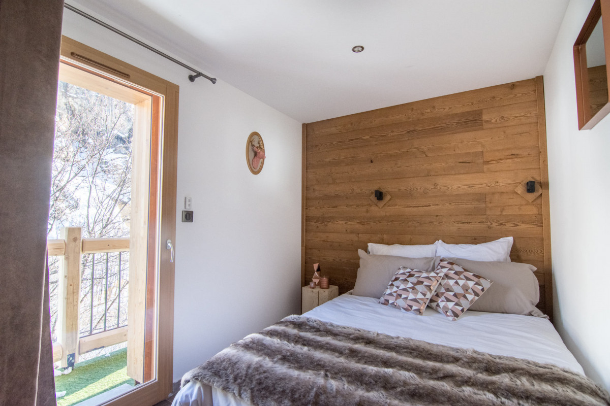 CHAMBRE - CHALET APPARTEMENT SANDEMA2 - VALLOIRE LE CRET DU SERROZ CHAMBRE - CHALET APPARTEMENT SANDEMA2 - VALLOIRE LE CRET DU SERROZ