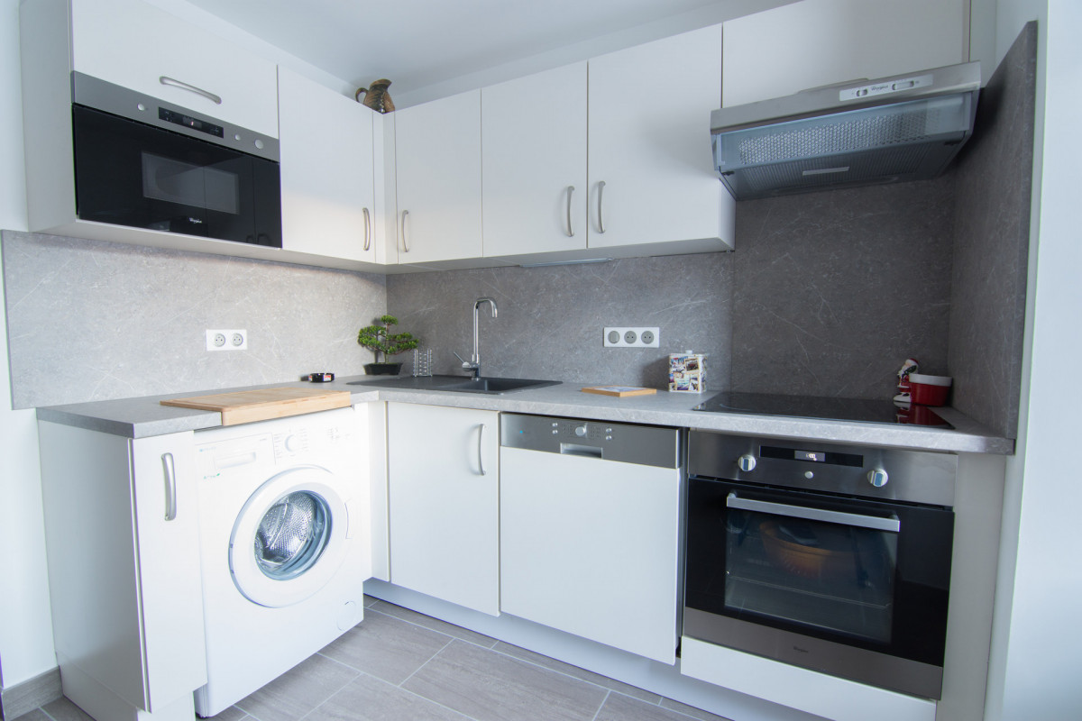 CUISINE - APPARTEMENT ECRINS 3 - VALLOIRE CENTRE CUISINE - APPARTEMENT ECRINS 3 - VALLOIRE CENTRE