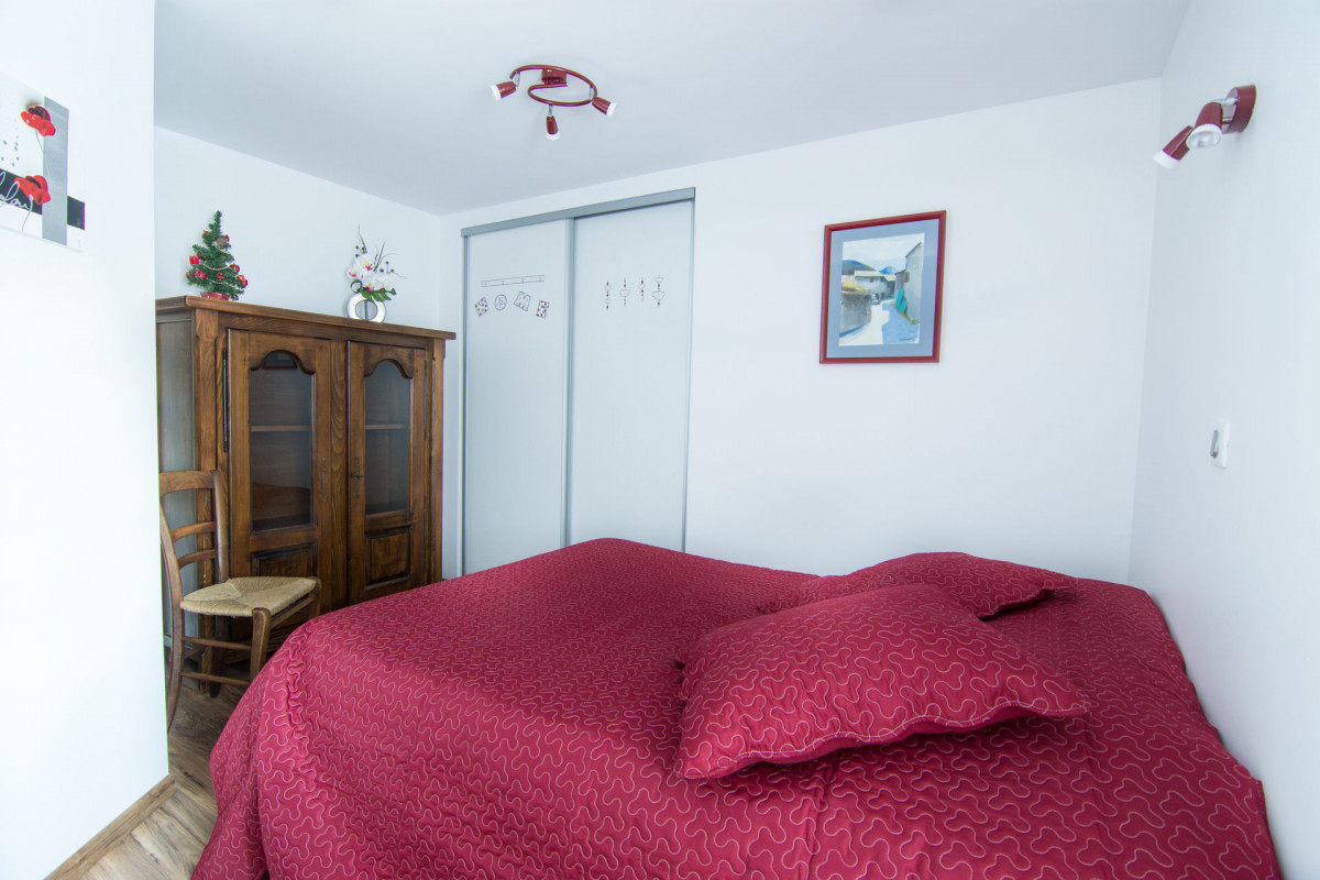 CHAMBRE - APPARTEMENT ECRINS 3 - VALLOIRE CENTRE CHAMBRE - APPARTEMENT ECRINS 3 - VALLOIRE CENTRE