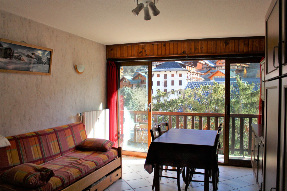 SALON - APPARTEMENT ROYAL NEIGE 12 - VALLOIRE CENTRE - VALLOIRE RESERVATIONS