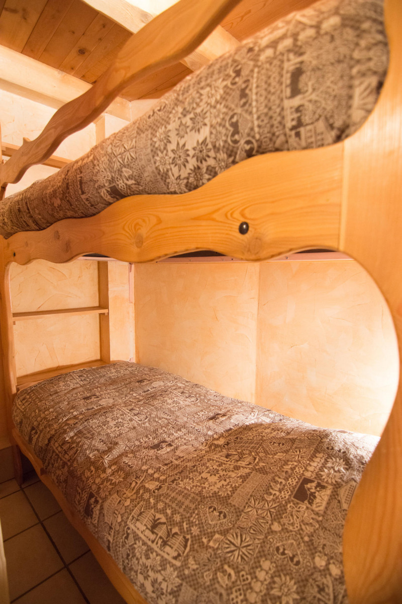 CABINE - APPARTEMENT LA POUTRE - VALLOIRE BONNENUIT CABINE - APPARTEMENT LA POUTRE - VALLOIRE BONNENUIT