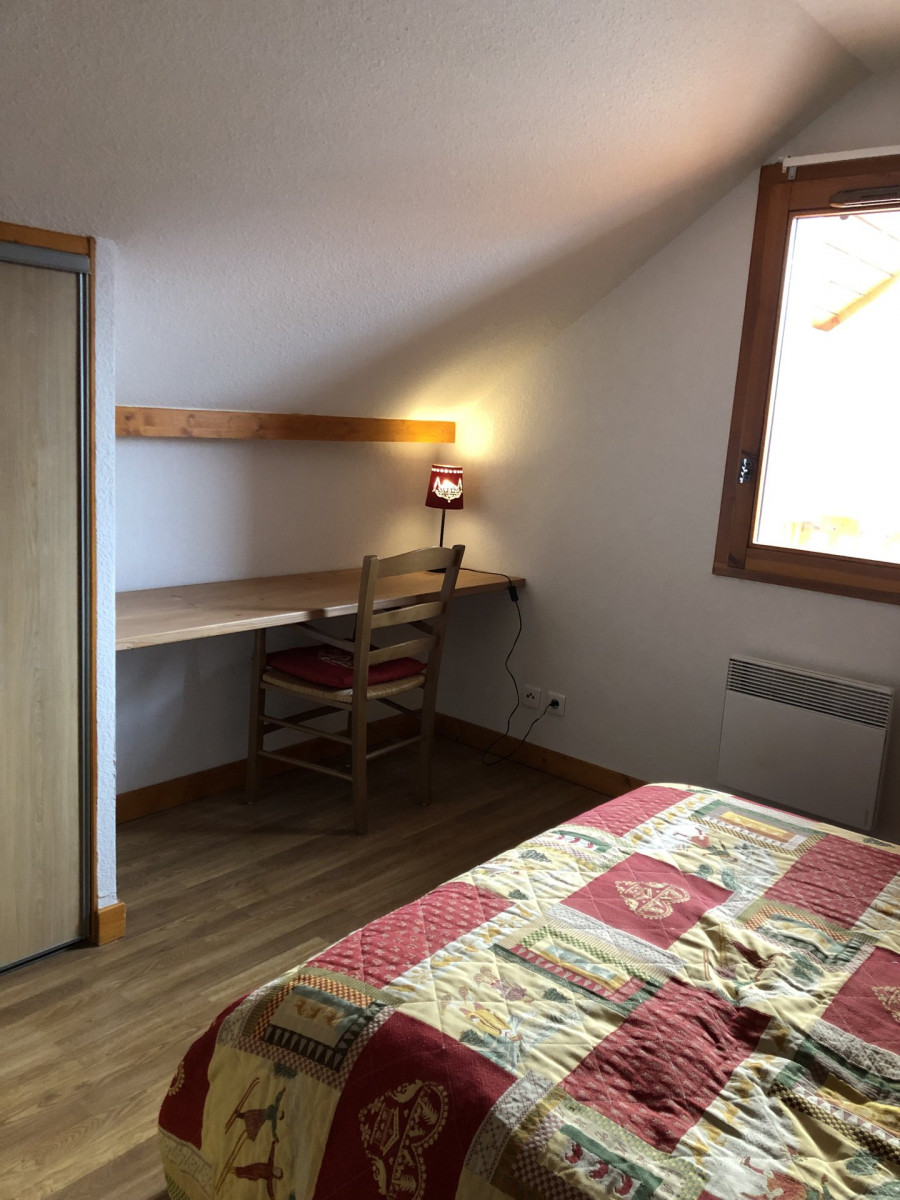 CHAMBRE - APPARTEMENT CHALETS DE LA VALLEE D'OR CAMPANULE 400 - LES CHARBONNIERES VALLOIRE CHAMBRE - APPARTEMENT CHALETS DE LA VALLEE D'OR CAMPANULE 400 - LES CHARBONNIERES VALLOIRE