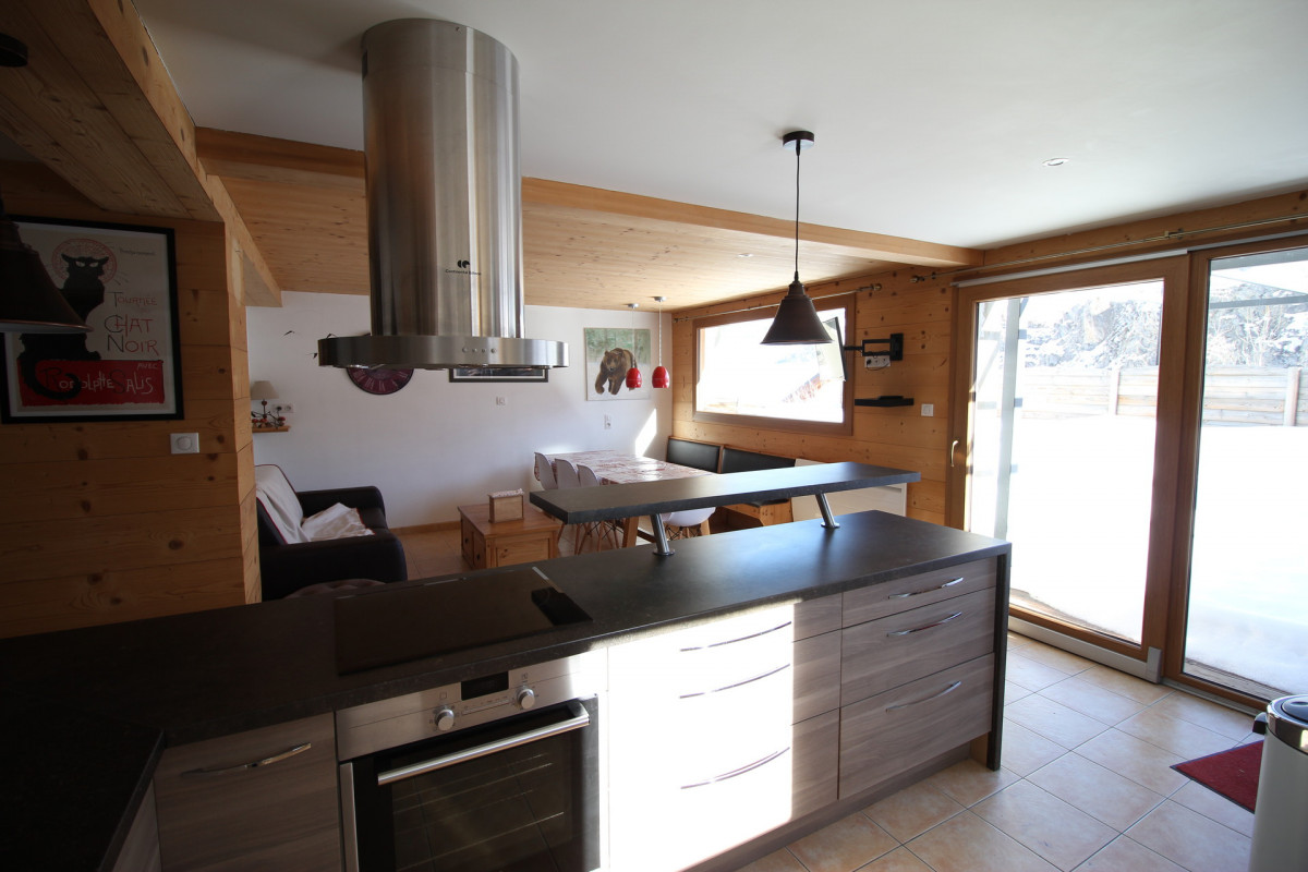 CUISINE - CHALET LE TATIHOU - VALLOIRE LES CLOTS CUISINE - CHALET LE TATIHOU - VALLOIRE LES CLOTS