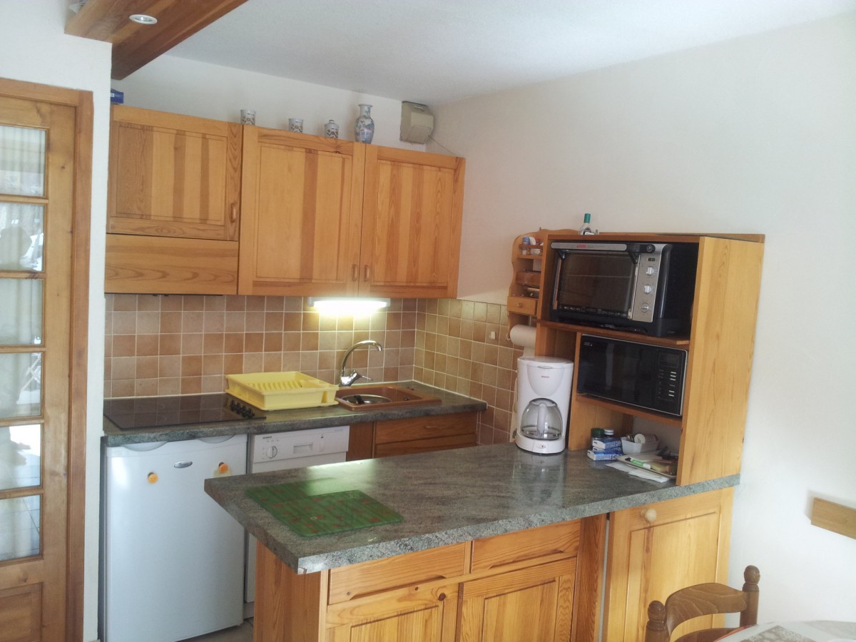 _lv_images__lot_0090070463_03_21367432