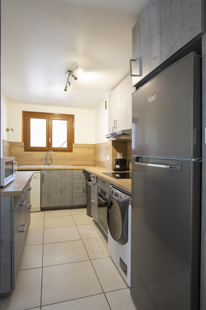 CUISINE - APPARTEMENT LA RESIDENCE REFUGE D'ANGELINE - VALLOIRE CENTRE CUISINE - APPARTEMENT LA RESIDENCE REFUGE D'ANGELINE - VALLOIRE CENTRE