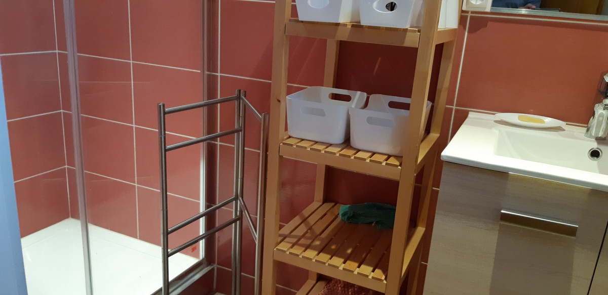 SALLE D'EAU - APPARTEMENT FRANCK 5 - VALLOIRE LES VERNEYS SALLE D'EAU - APPARTEMENT FRANCK 5 - VALLOIRE LES VERNEYS