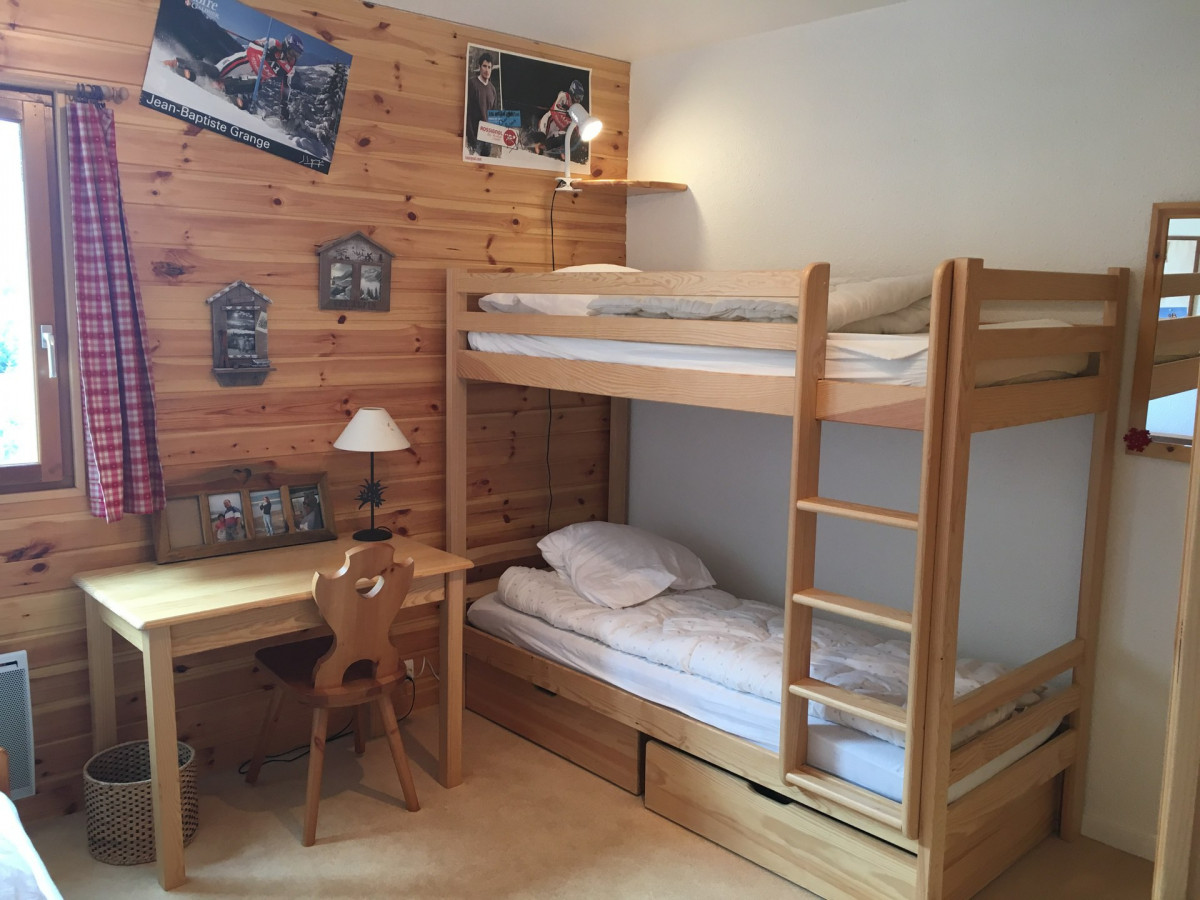 CHAMBRE - APPARTEMENT CREY DU QUART N°35 - VALLOIRE CENTRE CHAMBRE - APPARTEMENT CREY DU QUART N°35 - VALLOIRE CENTRE