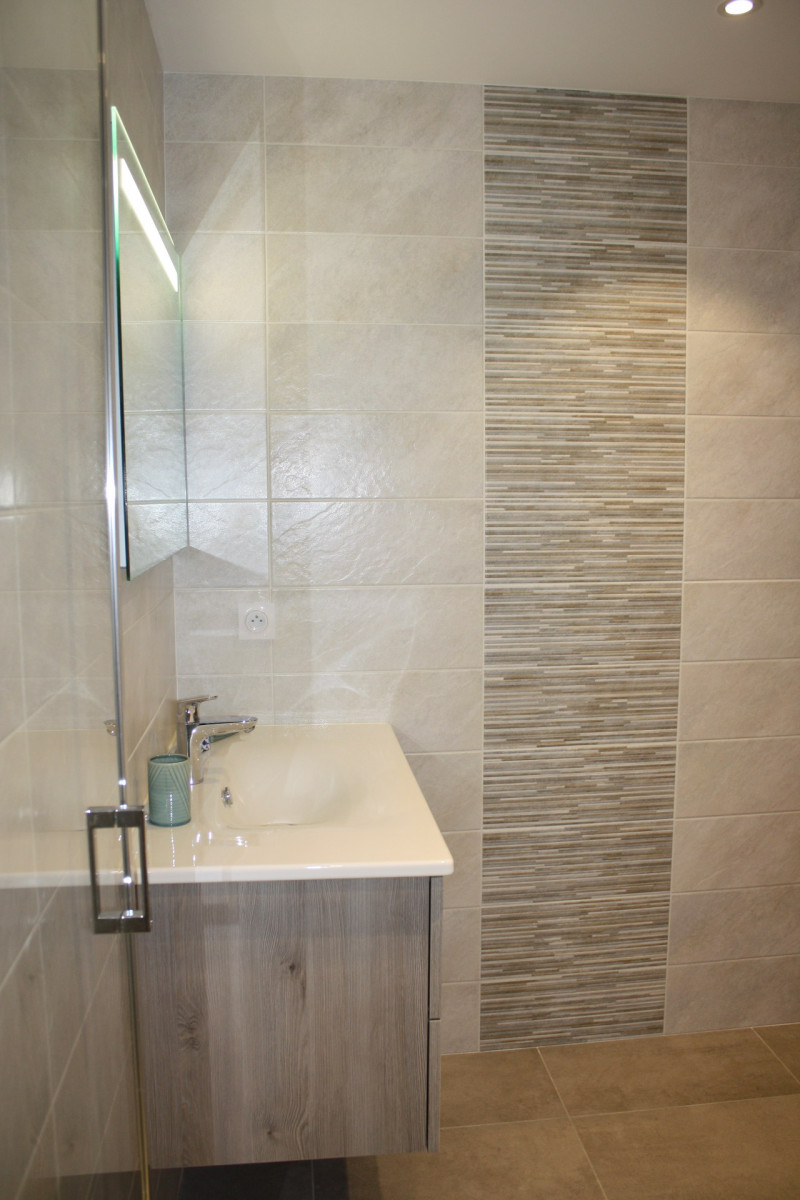 SALLE D'EAU - CHALET VAL LUDI - LE CRET DU SERROZ