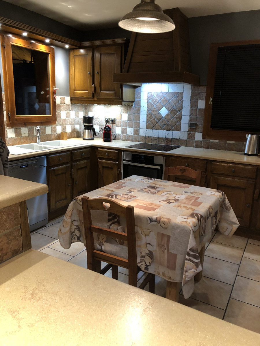 CUISINE - CHALET COLENFREY - VALLOIRE LE SERROZ 