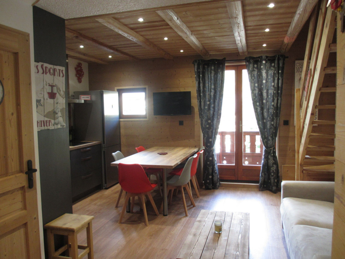 SALON - APPARTEMENT BETELGEUSE 86 - VALLOIRE CENTRE - VALLOIRE RESERVATIONS SALON - APPARTEMENT BETELGEUSE 86 - VALLOIRE CENTRE - VALLOIRE RESERVATIONS