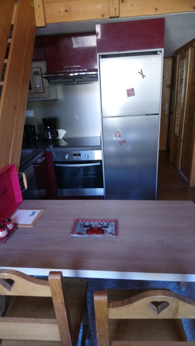 SALLE A MANGER- APPARTEMENT ROCHECHATEAU N° 23 - VALLOIRE CENTRE SALLE A MANGER- APPARTEMENT ROCHECHATEAU N° 23 - VALLOIRE CENTRE