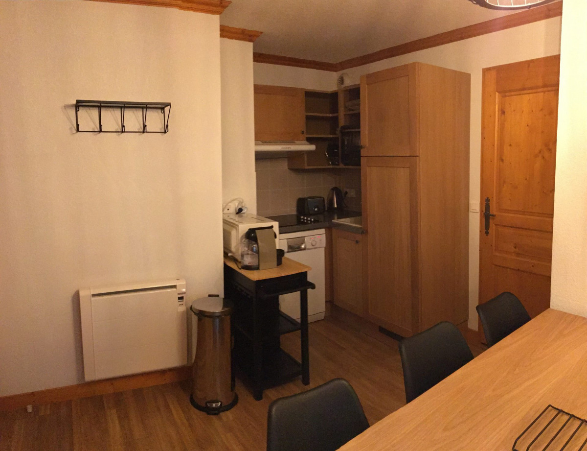 CUISINE - APPARTEMENT CHALETS DE LA VALLEE D'OR ASTER 204 - CHARBONNIERES VALLOIRE CUISINE - APPARTEMENT CHALETS DE LA VALLEE D'OR ASTER 204 - CHARBONNIERES VALLOIRE