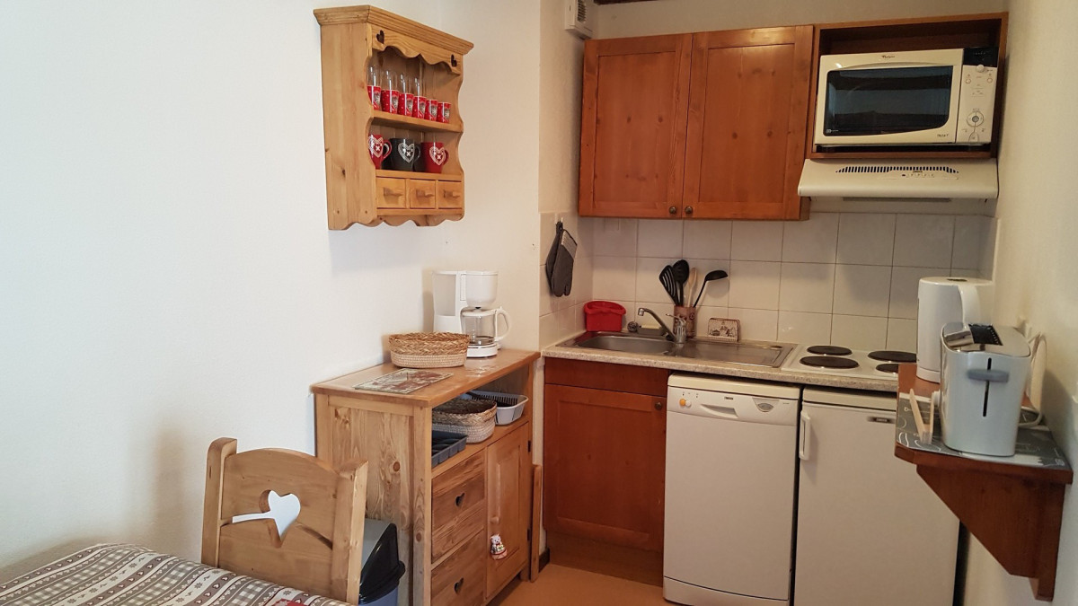 CUISINE- APPARTEMENT LES VALMONTS CHARDON 35 - LES CHARBONNIERES VALLOIRE