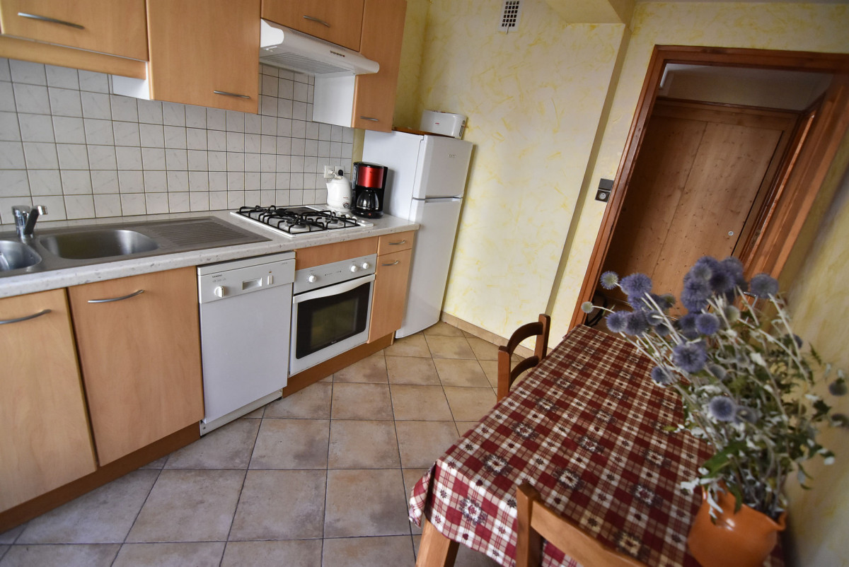 CUISINE - APPARTEMENT LES CHARDONNETS 01 - VALLOIRE CENTRE CUISINE - APPARTEMENT LES CHARDONNETS 01 - VALLOIRE CENTRE