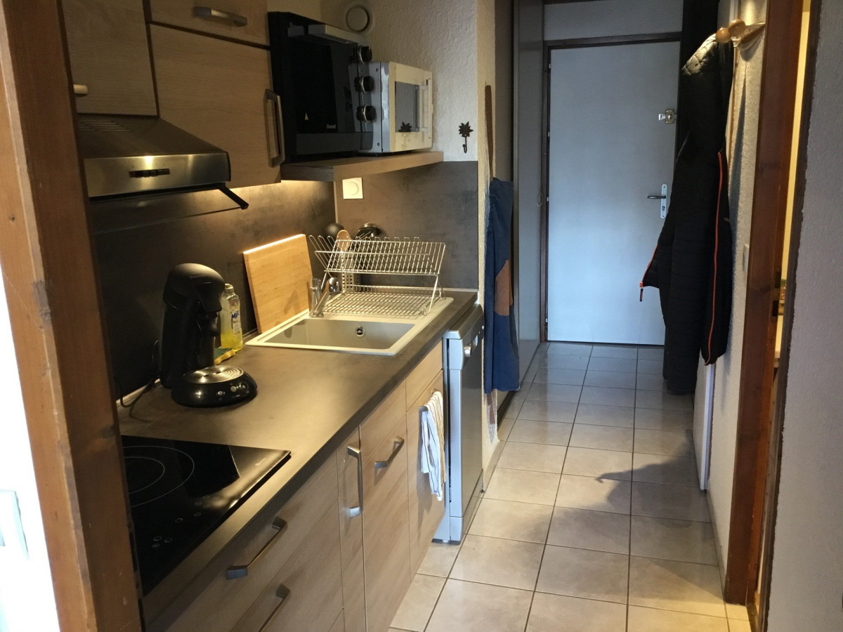 CUISINE - APPARTEMENT BALCONS DE VALLOIRE B3 - VALLOIRE L'ARCHAZ CUISINE - APPARTEMENT BALCONS DE VALLOIRE B3 - VALLOIRE L'ARCHAZ