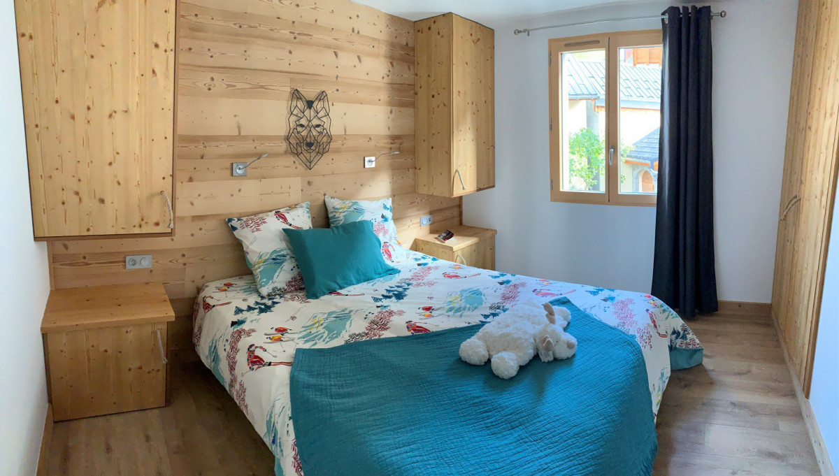 CHAMBRE - CHALET COMO BRUNATE - VALLOIRE CENTRE CHAMBRE - CHALET COMO BRUNATE - VALLOIRE CENTRE