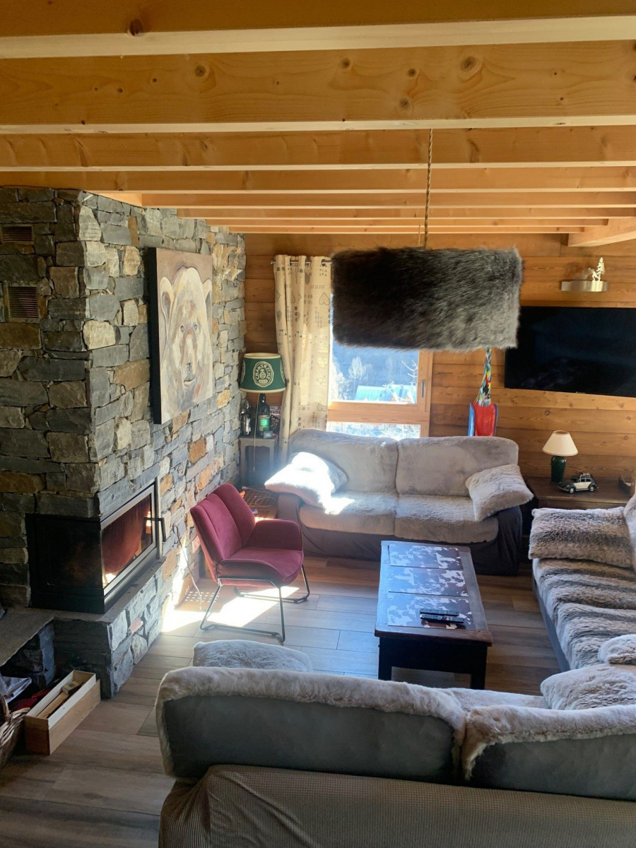 SALON - CHALET KOPEREK - LE SERROZ VALLOIRE