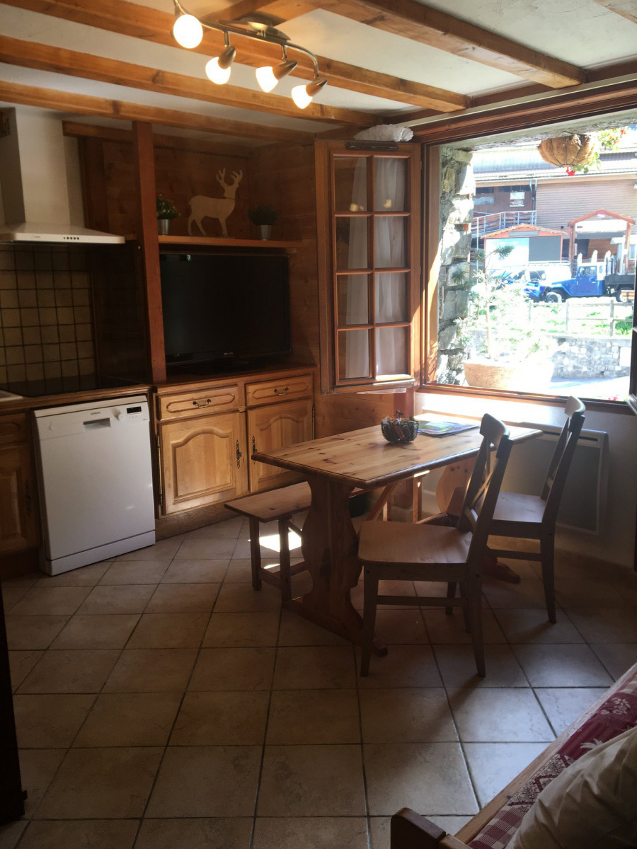 SEJOUR - APPARTEMENT COTAMORE N°1 - VALLOIRE CENTRE - VALLOIRE RESERVATIONS SEJOUR - APPARTEMENT COTAMORE N°1 - VALLOIRE CENTRE - VALLOIRE RESERVATIONS