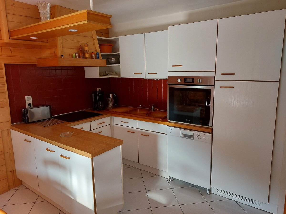 CUISINE - APPARTEMENT MAGNIN SPORTS 2 - VALLOIRE CENTRE CUISINE - APPARTEMENT MAGNIN SPORTS 2 - VALLOIRE CENTRE