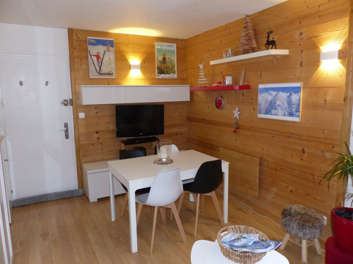 SALON 3 - APPARTEMENT CREY DU QUART N° 88 - VALLOIRE CENTRE