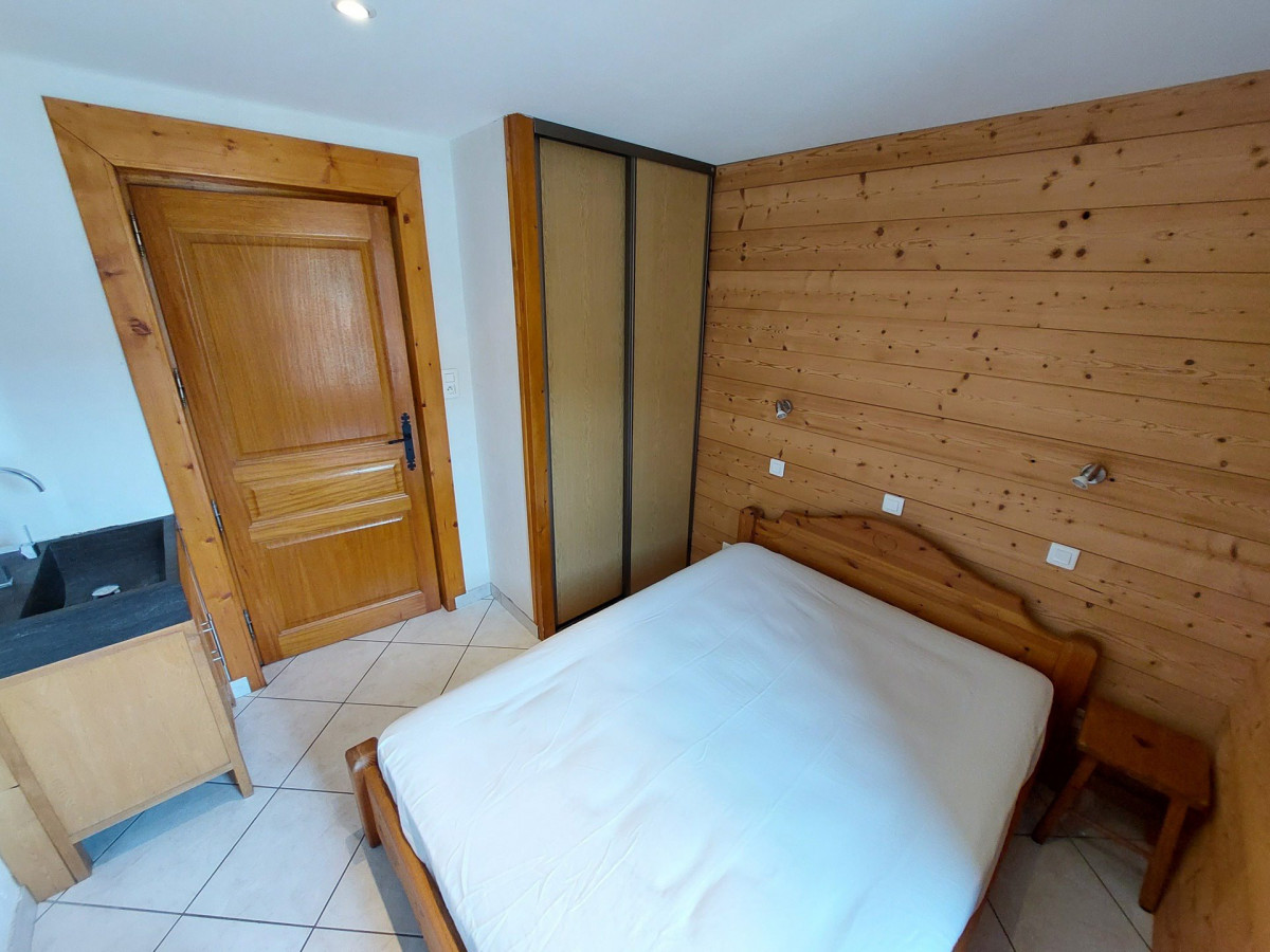 CHAMBRE - MAGNIN SPORTS APPARTEMENT 1 - VALLOIRE CENTRE CHAMBRE - MAGNIN SPORTS APPARTEMENT 1 - VALLOIRE CENTRE